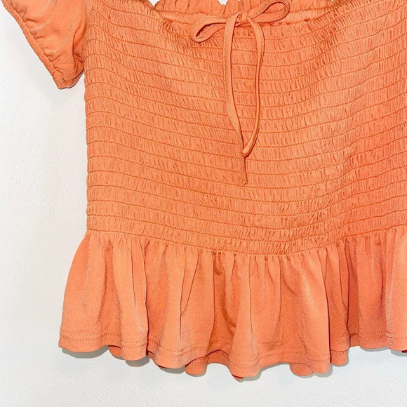 BCBGeneration NWT Papaya Off the Shoulder Smock Cropped Peplum Top Small Women’s - Picture 5 of 11